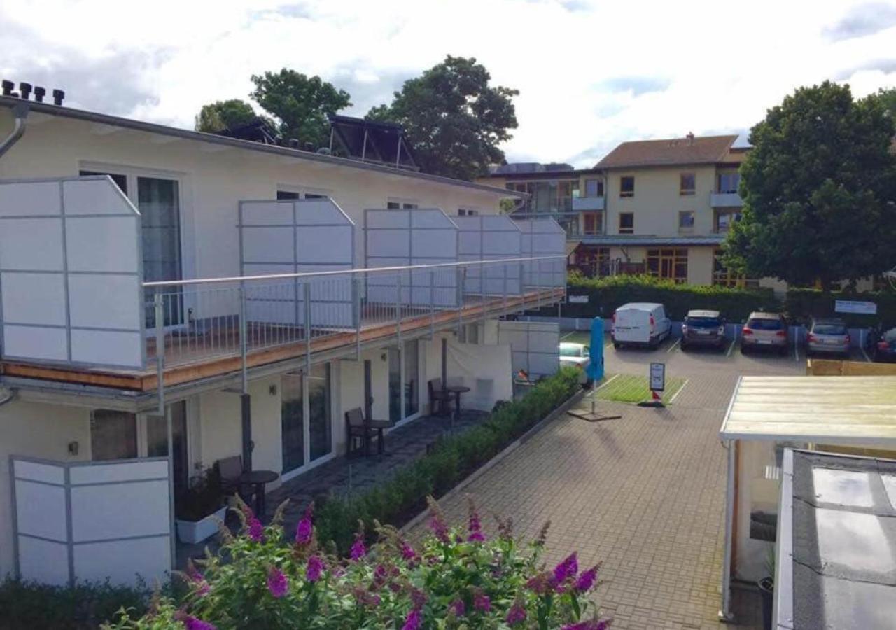 Hotel Zur Traube Kuhlungsborn Bagian luar foto