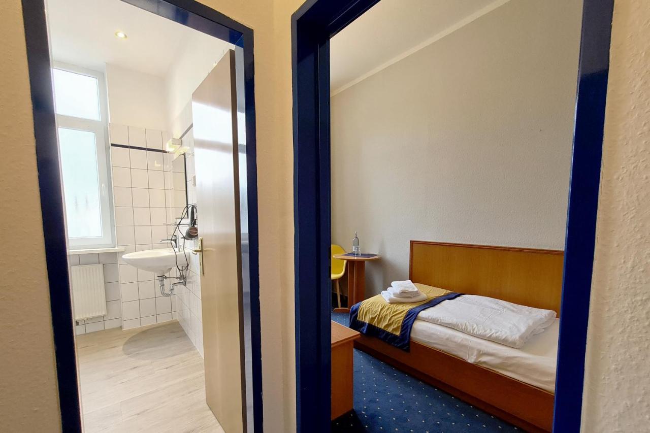 Hotel Zur Traube Kuhlungsborn Bagian luar foto