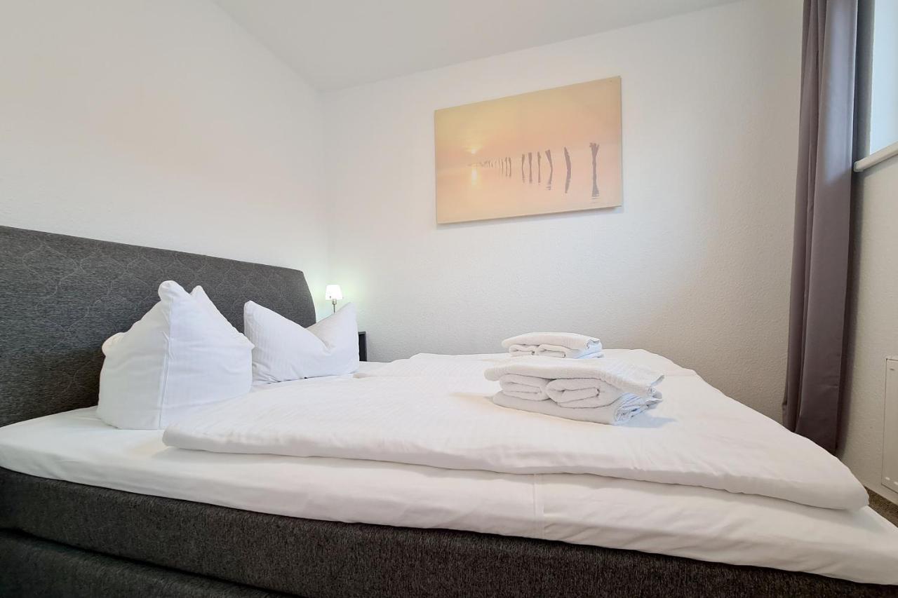 Hotel Zur Traube Kuhlungsborn Bagian luar foto