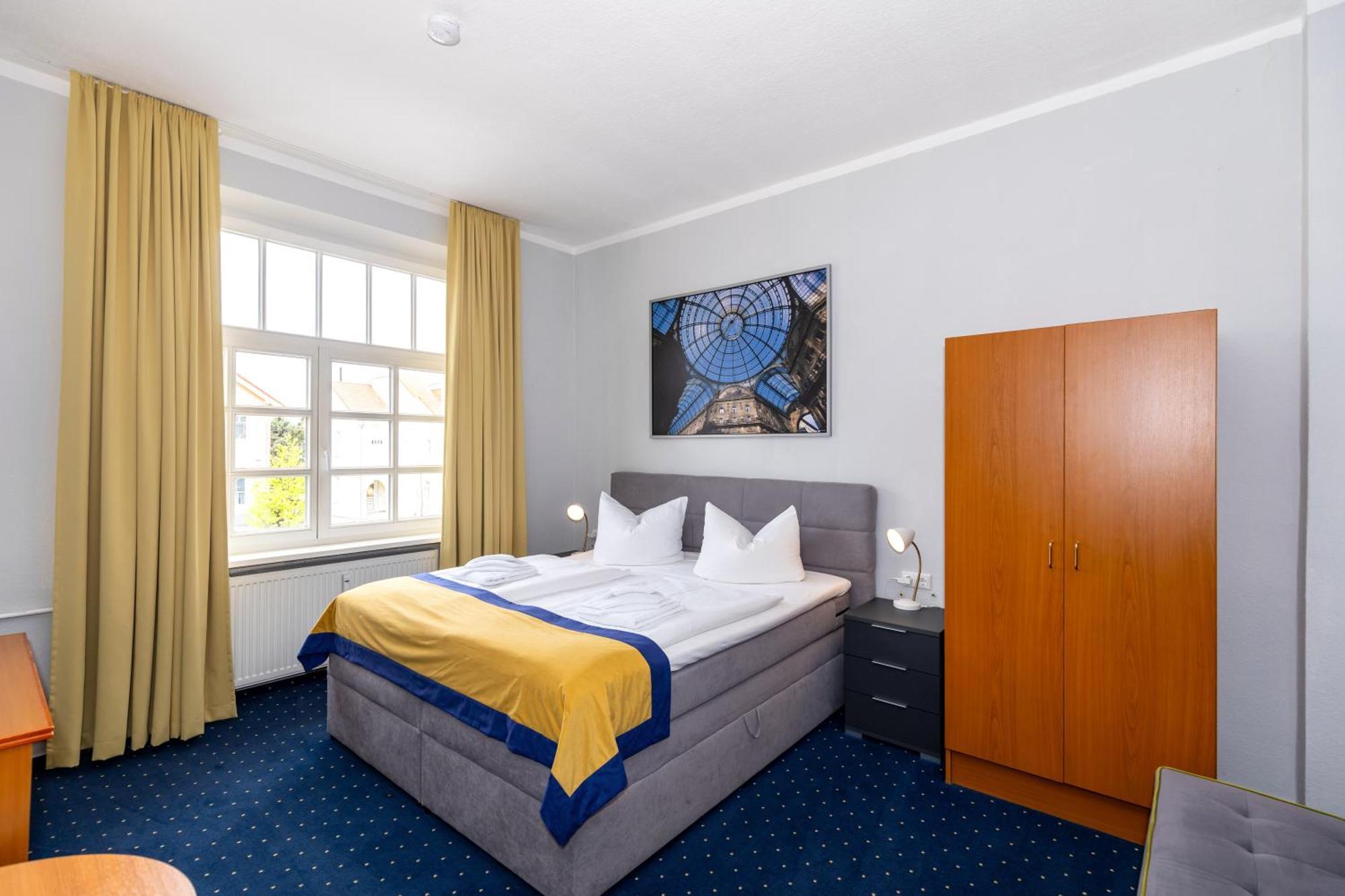 Hotel Zur Traube Kuhlungsborn Bagian luar foto
